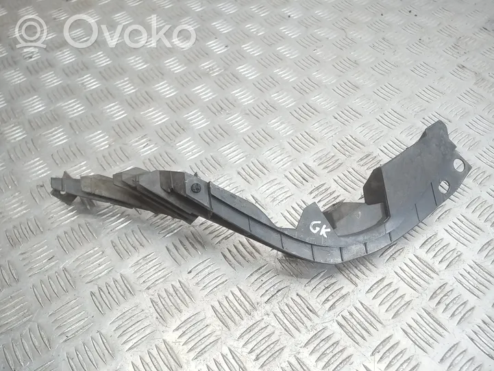 Volkswagen Golf IV Support de pare-chocs arrière 1J6807393A