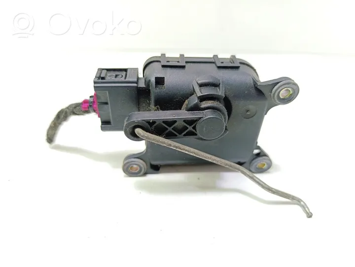 Audi A6 S6 C5 4B Motorino attuatore aria 4B1820511A