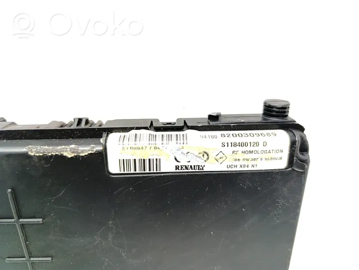 Renault Megane II Moduł / Sterownik komfortu 8200309689