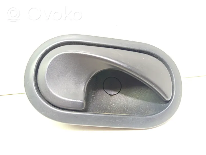 Renault Megane II Front door interior handle 8200028486