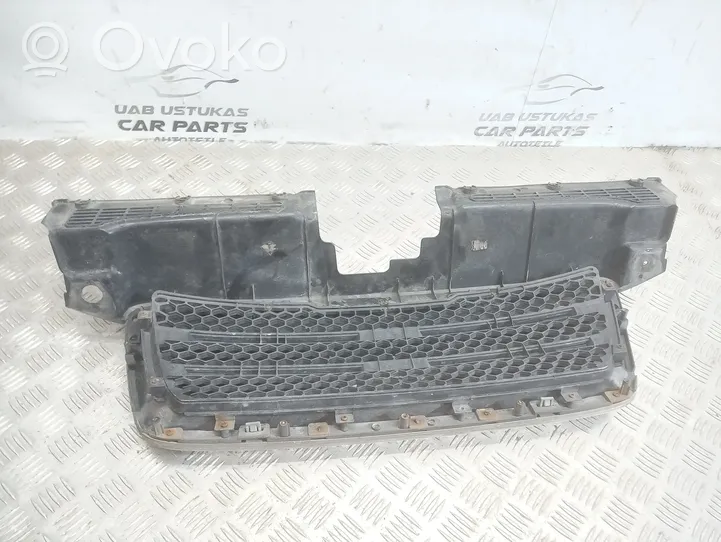 Hyundai Trajet Maskownica / Grill / Atrapa górna chłodnicy 863523A00