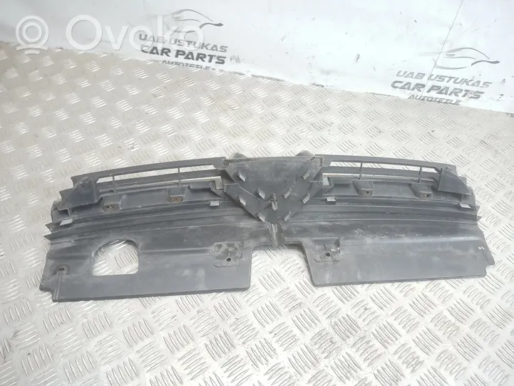 Citroen C5 Maskownica / Grill / Atrapa górna chłodnicy 9636751980