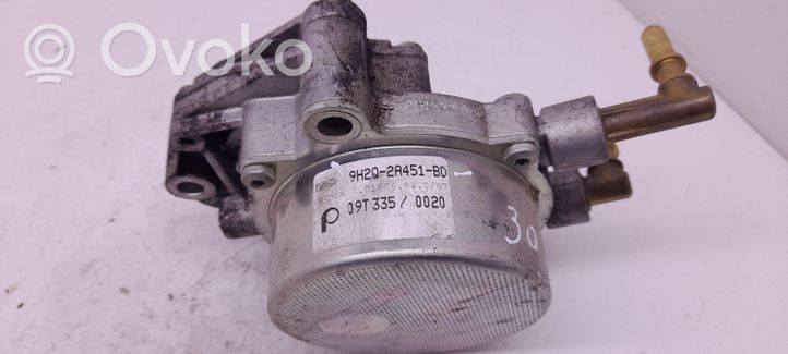 Land Rover Discovery 4 - LR4 Alipainepumppu 9H2Q2A451BD