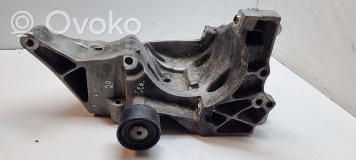 BMW 7 F01 F02 F03 F04 Support de générateur / alternateur 139920