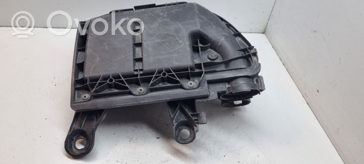 Citroen C4 II Picasso Obudowa filtra powietrza 9673061080