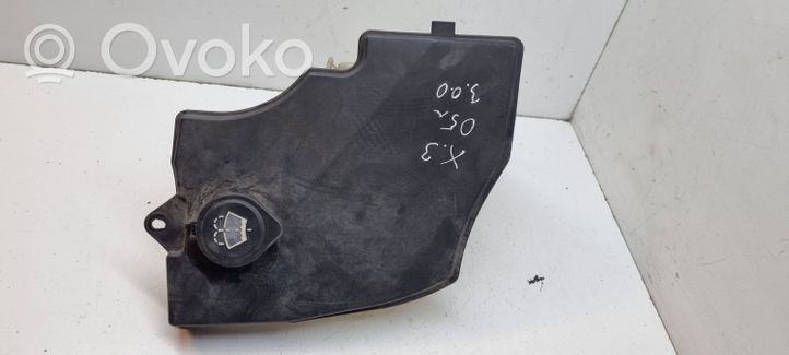 BMW X3 E83 Serbatoio/vaschetta liquido lavavetri parabrezza 663403211