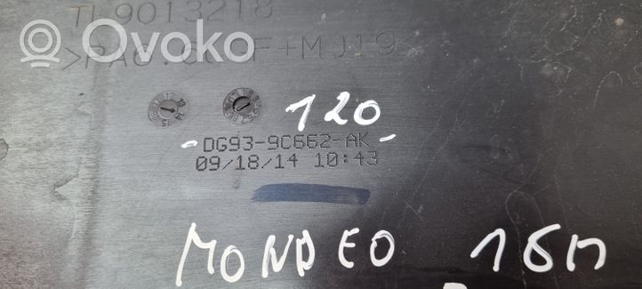 Ford Mondeo MK V Air filter box DG939C662AK