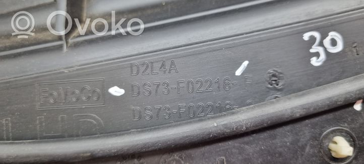 Ford Mondeo MK V Rivestimento del tergicristallo DS73F02216