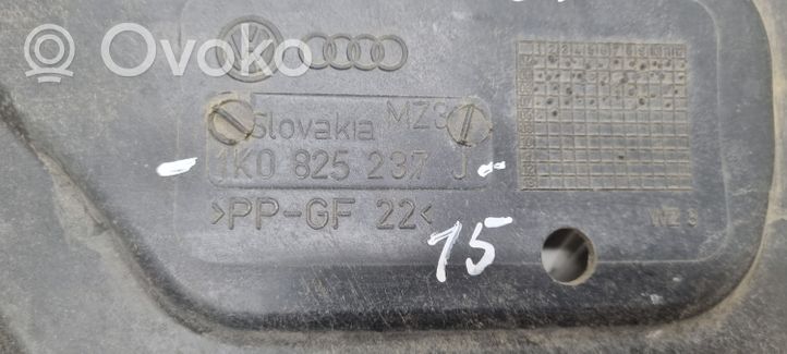 Seat Leon (1P) Osłona dolna silnika 1K0825237J