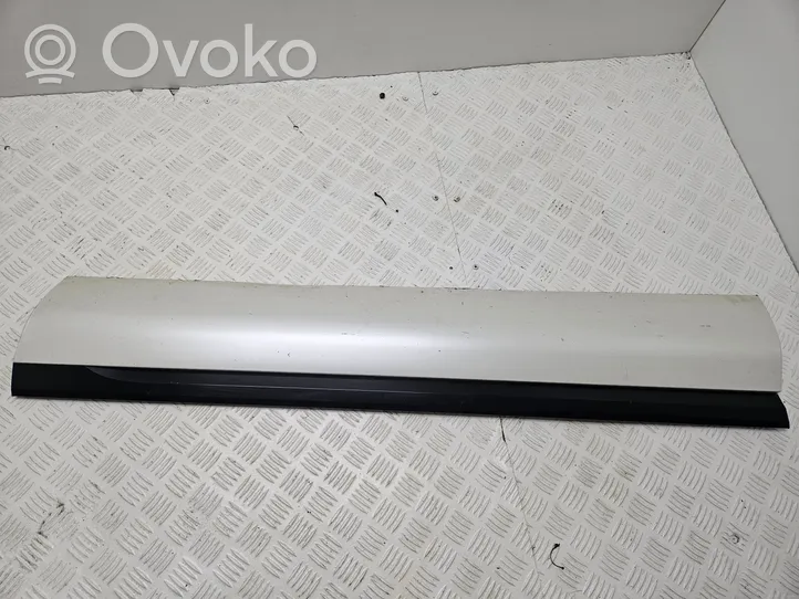 Volkswagen Touareg II Front door trim (molding) 7P6854940H