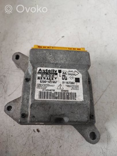 Nissan Primastar Module de contrôle airbag 8200112746A