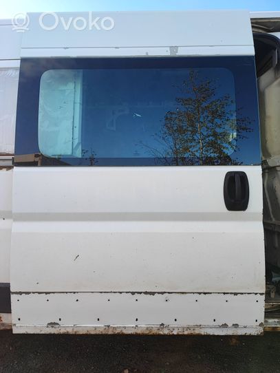 Fiat Ducato Porte coulissante latérale 