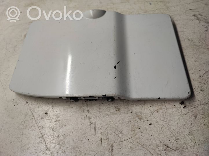 Nissan Primastar Sportello del serbatoio del carburante 8200030800