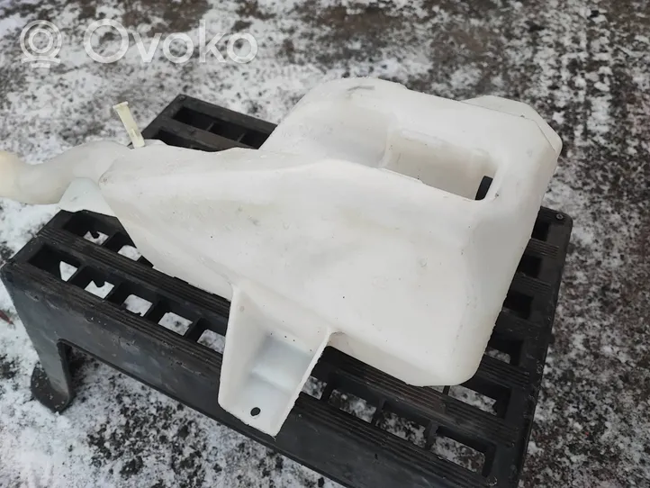 Ford Mustang VI Réservoir de liquide lave-glace FR3B17B613AD