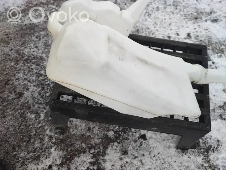 Nissan Primastar Zbiornik płynu do spryskiwaczy szyby przedniej / czołowej 8200506740