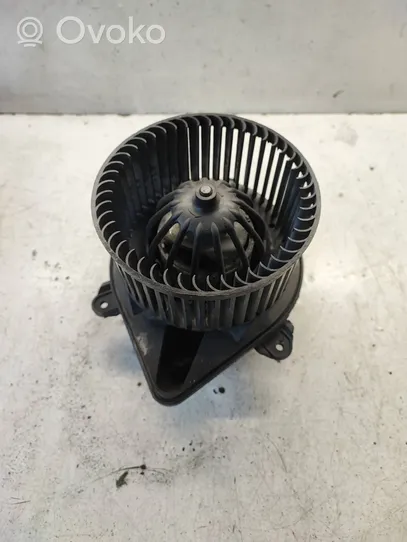 Nissan Primastar Heater fan/blower 