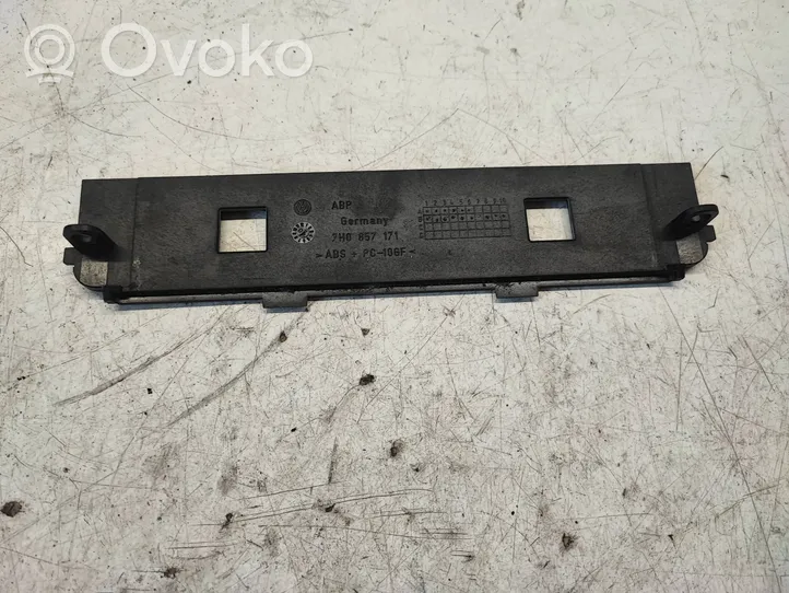 Volkswagen Transporter - Caravelle T5 Other interior part 7H0857171