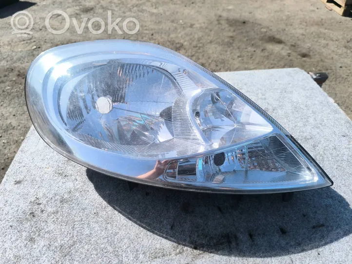 Renault Trafic II (X83) Lampa przednia 93859830