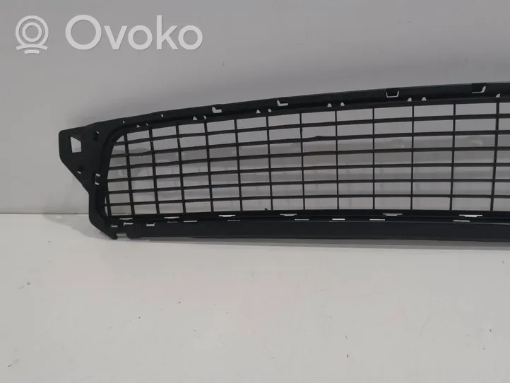 Renault Dacia Duster Grille inférieure de pare-chocs avant 622540008R