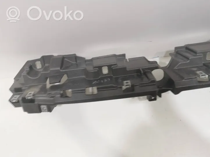 Fiat Grande Punto Oberteil Schlossträger Frontträger Frontmaske 51885642