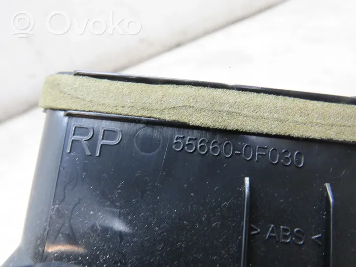 Toyota Verso Garniture, panneau de grille d'aération latérale 55660-0F030