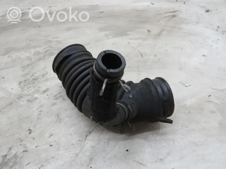 Toyota Verso Oro paėmimo kanalo detalė (-ės) 17883-26060