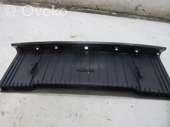 Volkswagen PASSAT B8 Panel osłony bagażnika 3C5867459