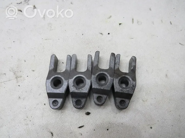 Honda Civic IX Support de pince d'injecteur de carburant 