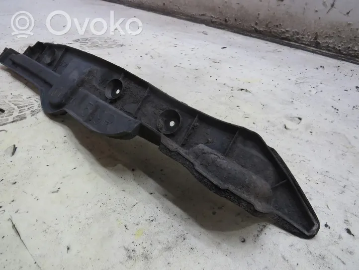 Toyota Prius (XW30) Fender foam support/seal 