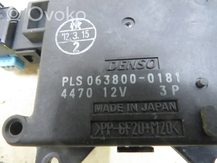 Toyota Prius (XW30) Moteur actionneur de volet de climatisation 63800-0181