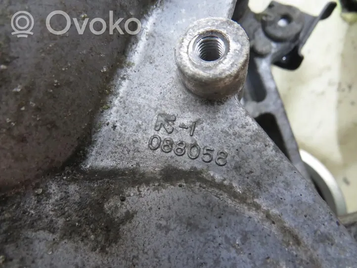 Honda Civic IX Supporto di montaggio del filtro dell’olio 088058