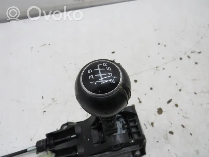 Fiat Tipo Gear selector/shifter in gearbox 