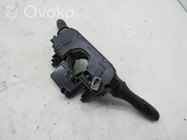 Nissan Micra K14 Leva/interruttore dell’indicatore di direzione e tergicristallo 479455FA0A