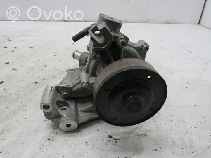 Mazda 3 III Pompe de circulation d'eau SH01151H0