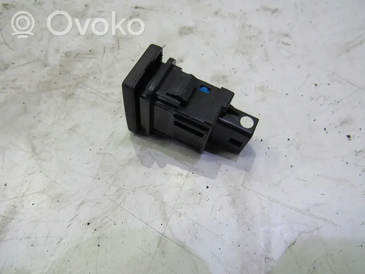 Suzuki Ignis Moottorin start-stop-painike/kytkin 