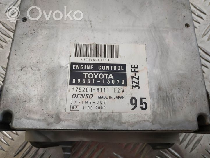 Toyota Corolla Verso AR10 Centralina/modulo del motore 8966113070