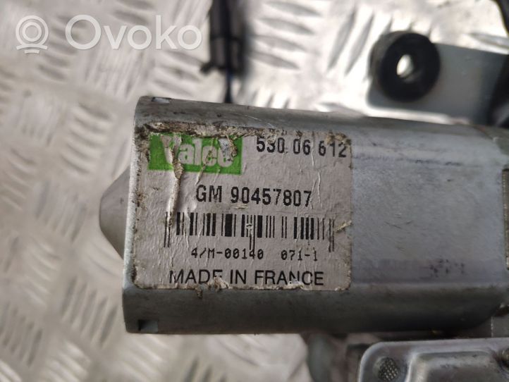 Opel Omega B1 Moteur d'essuie-glace arrière 90457807