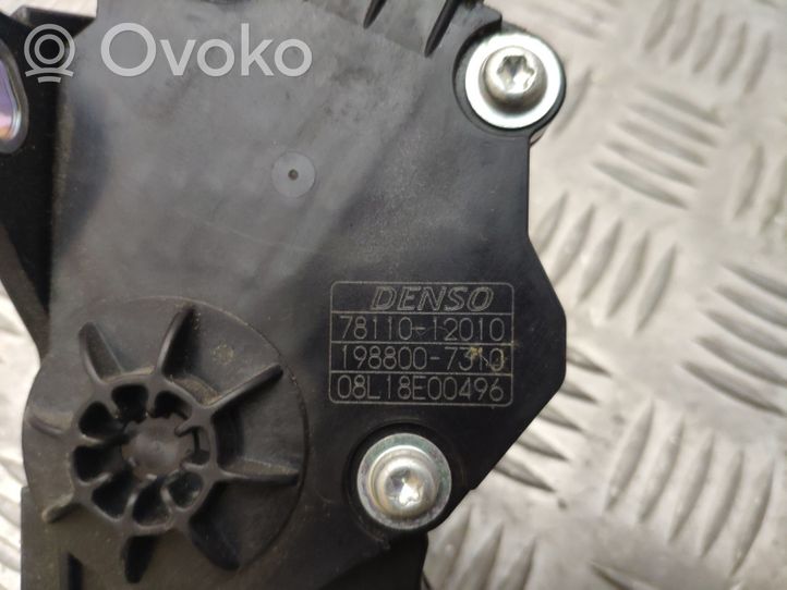 Toyota Prius (XW30) Akceleratoriaus pedalas 7811012010