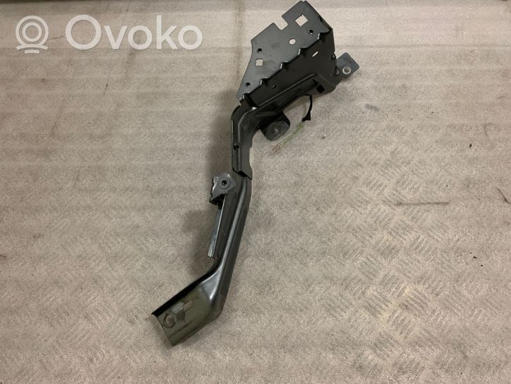 Volvo XC40 Staffa faro/fanale 31457752