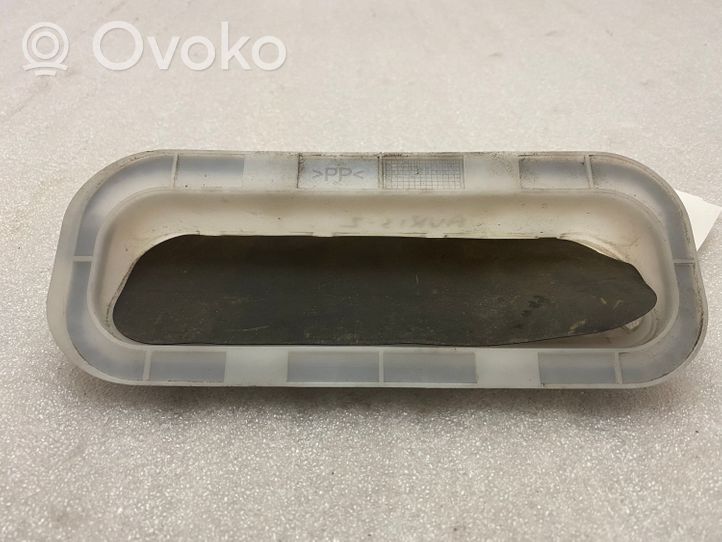 Toyota Auris E180 Kulmapaneelin paineventtiili 6294005030