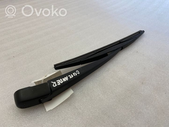 Mitsubishi Outlander Rear wiper blade arm 