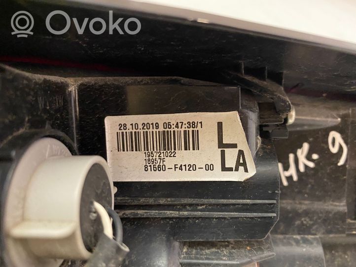 Toyota C-HR Lampa tylna 81560F4120