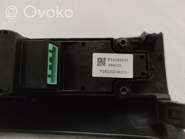 Volvo XC60 Controllo multimediale autoradio 31398845