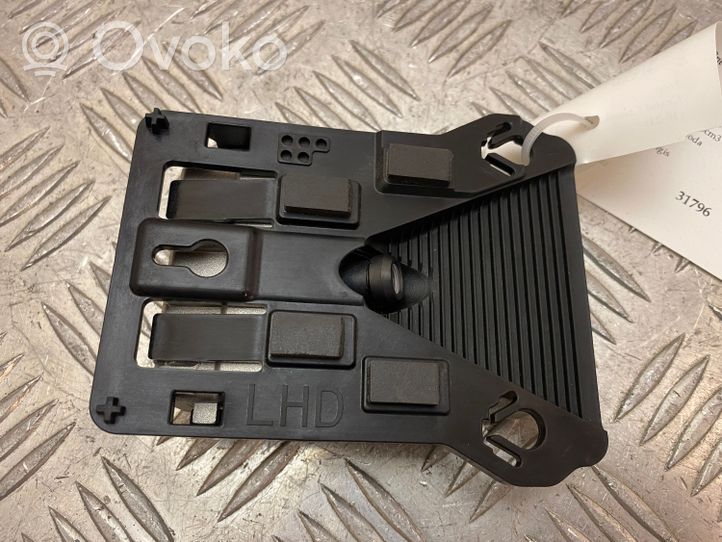 Jeep Grand Cherokee Kamera szyby przedniej / czołowej 04672777AA