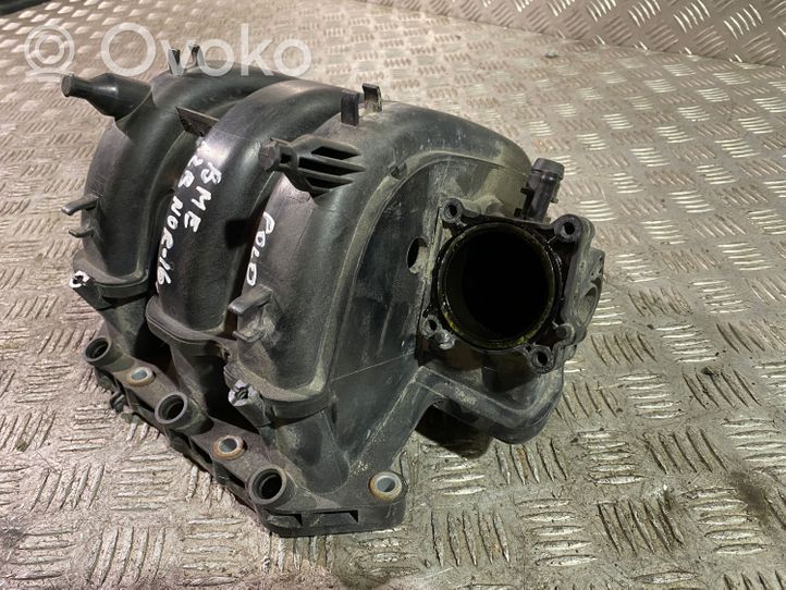 Volkswagen Polo IV 9N3 Intake manifold 03E129711D