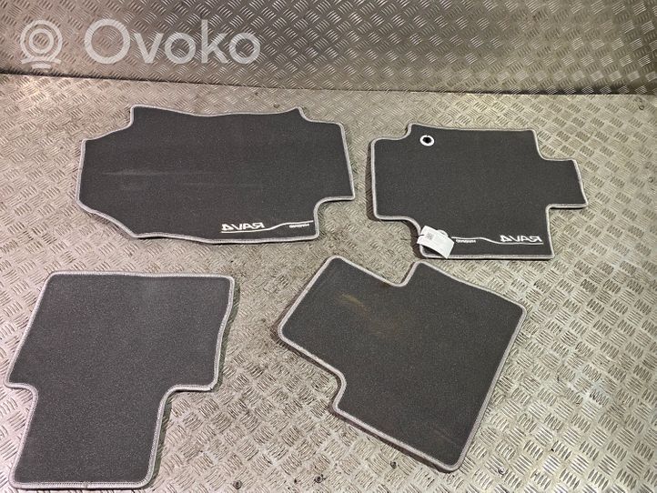 Toyota RAV 4 (XA50) Kit tapis de sol auto 