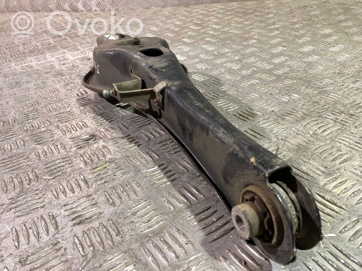 Volkswagen Tiguan Soporte del muelle espiral/amortiguador 3Q0505311E