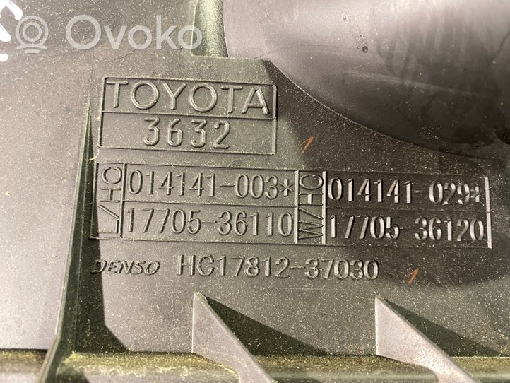 Toyota RAV 4 (XA40) Gaisa filtra kaste 1770536110