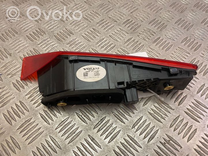 Volvo XC60 Lampy tylnej klapy bagażnika 31689694