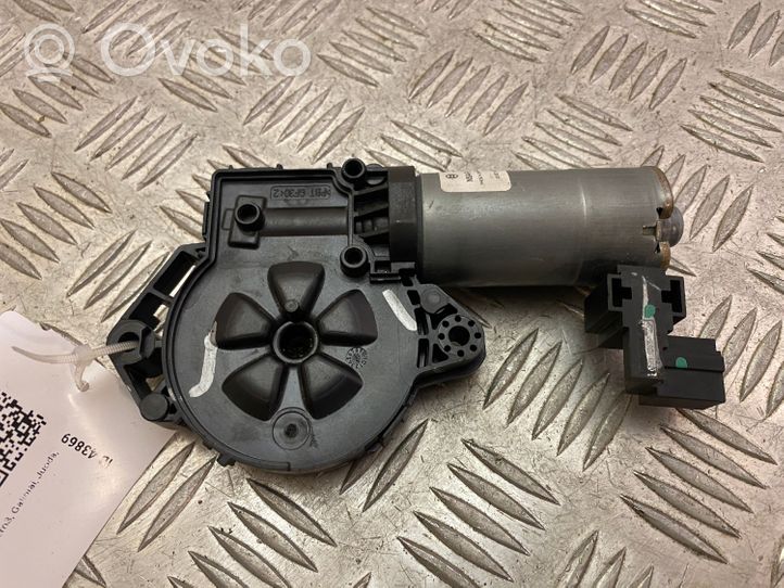 Mercedes-Benz C W205 Motor / Aktuator 0390200100